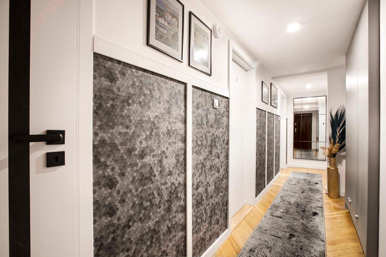Charming Studio With Kitchen - Old Town, Main Station 크라쿠프 외부 사진